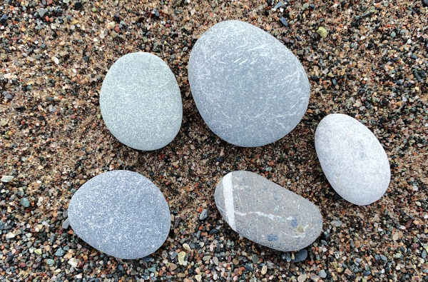five smooth stones